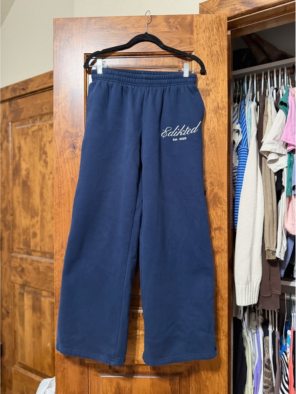 Navy Edikted sweatpants small